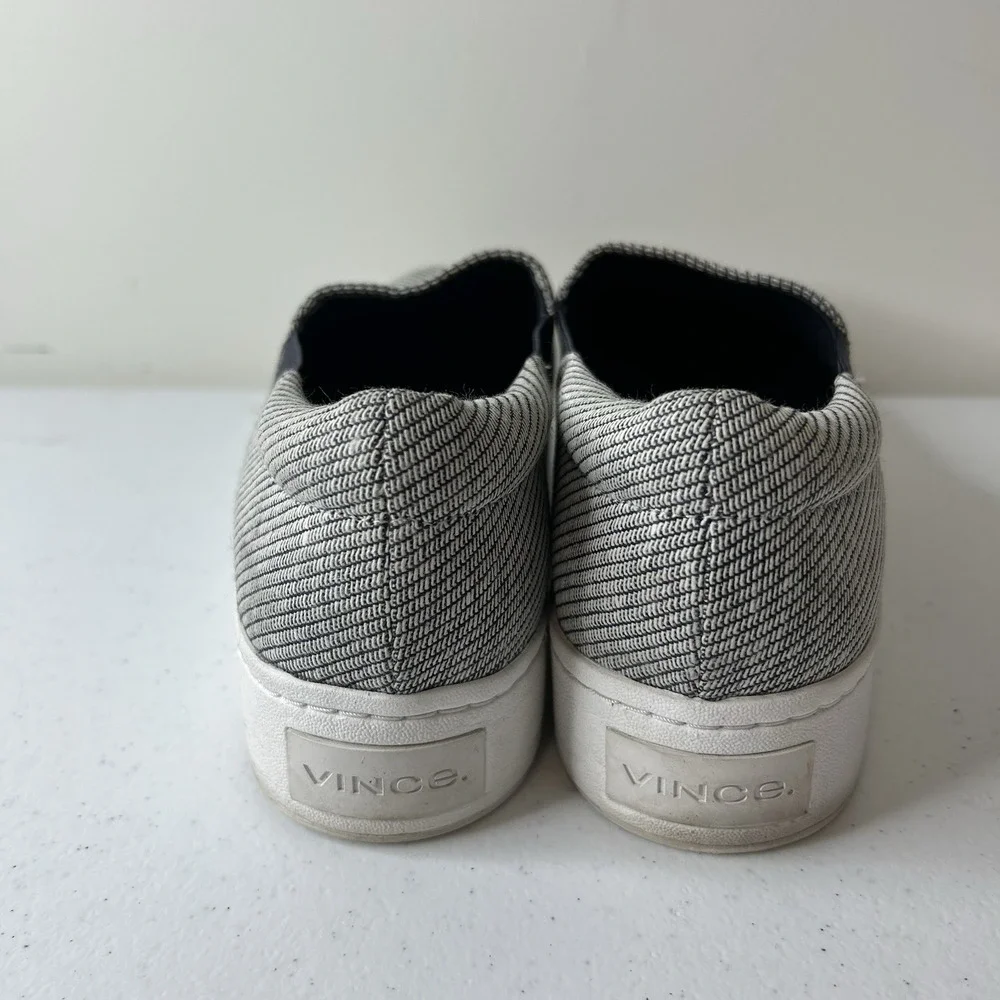 Vince Shoes Women's 9.5 Blair Slip On Navy Platform Sneaker Casual Minimalist
